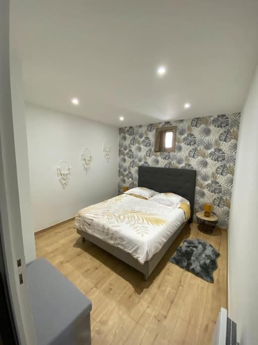 Le Petit Loft Des Halles Béziers Exteriör bild