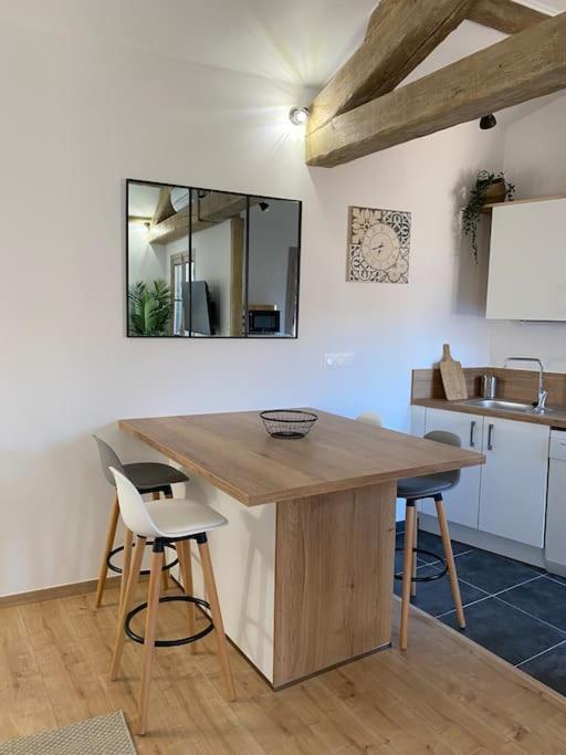 Le Petit Loft Des Halles Béziers Exteriör bild